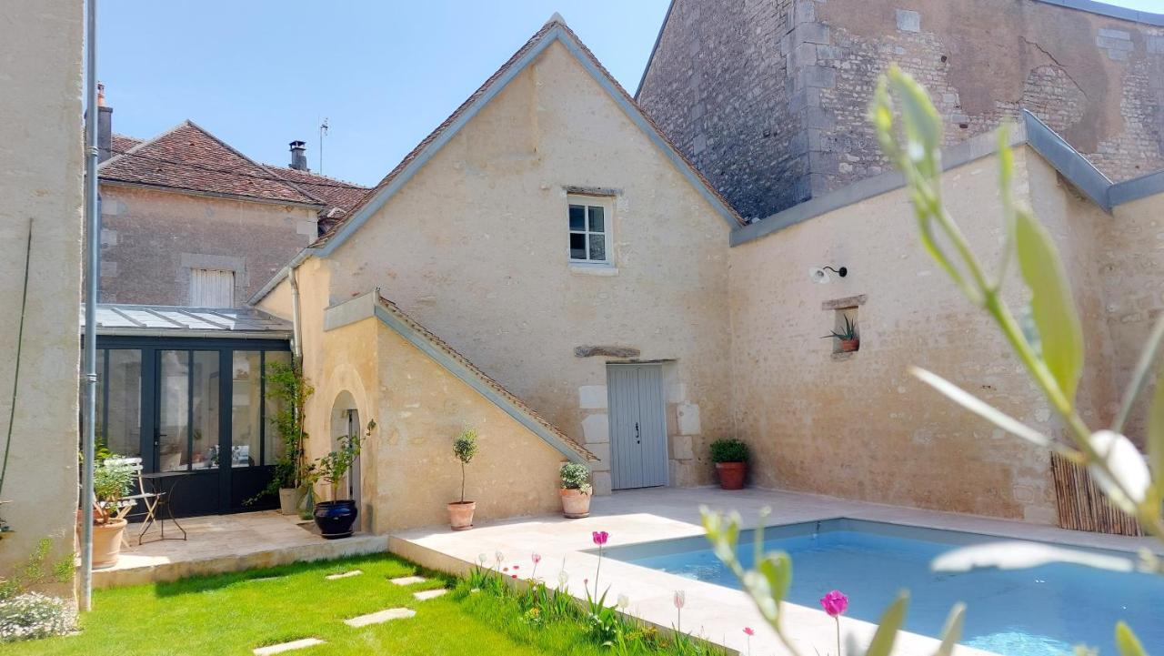 La Croix Au Maitre Hotel Coulanges-la-Vineuse Buitenkant foto